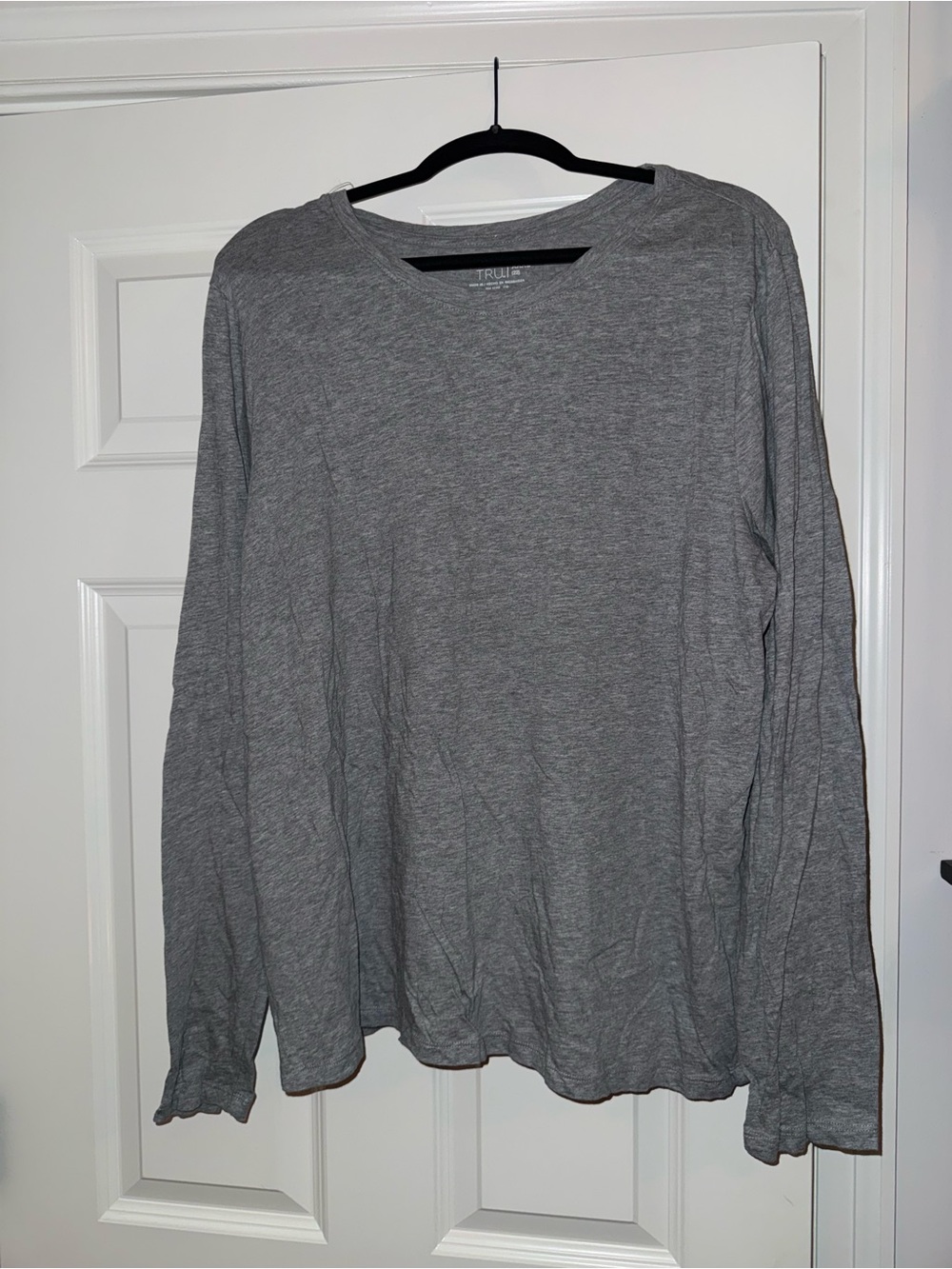 Women’s XXXL Long Sleeve Crew Neck Shirt - Gray